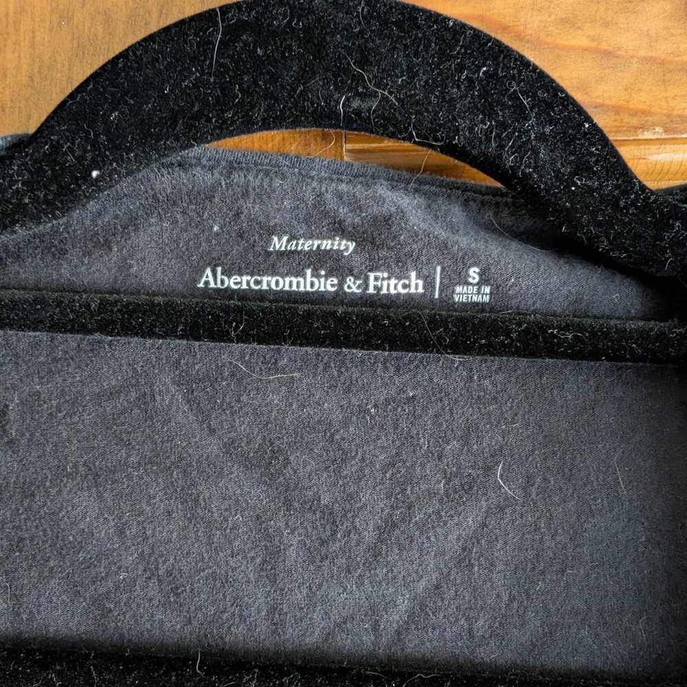 Abercombie and Fitch Maternity Long Sleeve Black Top - Picture 3 of 4